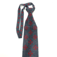 Handcrafted Bead Pearl Tie Subtle and Stylish