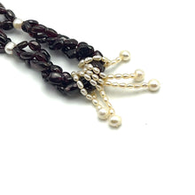 Natural Garnet Mani & Pearl Plain Twisted Gemstone Necklace