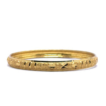 Textured Yellow Gold Plated metal 1 Piece Bangle with Classic Geometric Motifs and Hand-Engraved Detailing
