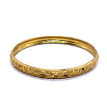 Textured Yellow Gold Plated metal 1 Piece Bangle with Classic Geometric Motifs and Hand-Engraved Detailing