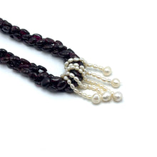 Natural Garnet Mani & Mixed Pearl Twisted Gemstone Necklace