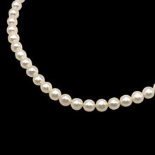 Pearl Classic White Plain Ringed Necklace