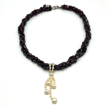 Natural Garnet Chobra & Plain Pearl Twisted Gemstone Necklace