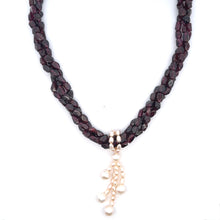 Natural Garnet with Smooth Pearl Gemstone Necklace