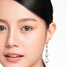 18K White Gold Shoulder Duster Earrings With Natural Diamond & Peridot Gemstone Semiprecious Ear Danglers