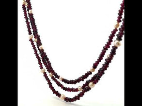 Natural Garnet Tyre Pearl Button Gemstone Necklace