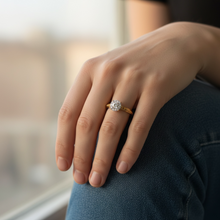 18K Rose Gold Vintage Diamond Halo Ring | Round Cluster Center | Classic Textured Pattern Band - Ring