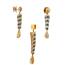 18K Two Tone Gold Natural Diamond & Tsavorite Pendant Earring Set Jewelry