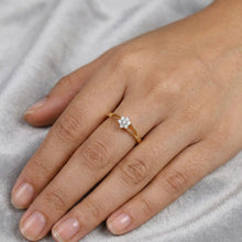 18K Yellow Gold Diamond Flower Cluster Ring | Seven-Stone Floral Design | Classic Engagement Style - Ring
