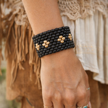 Handmade Eco-Friendly Coconut Shell Stretchable Bracelet with Flower Design