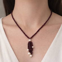 Natural Garnet Rondelle Facet Cut with Smooth Pearl Gemstone Necklace