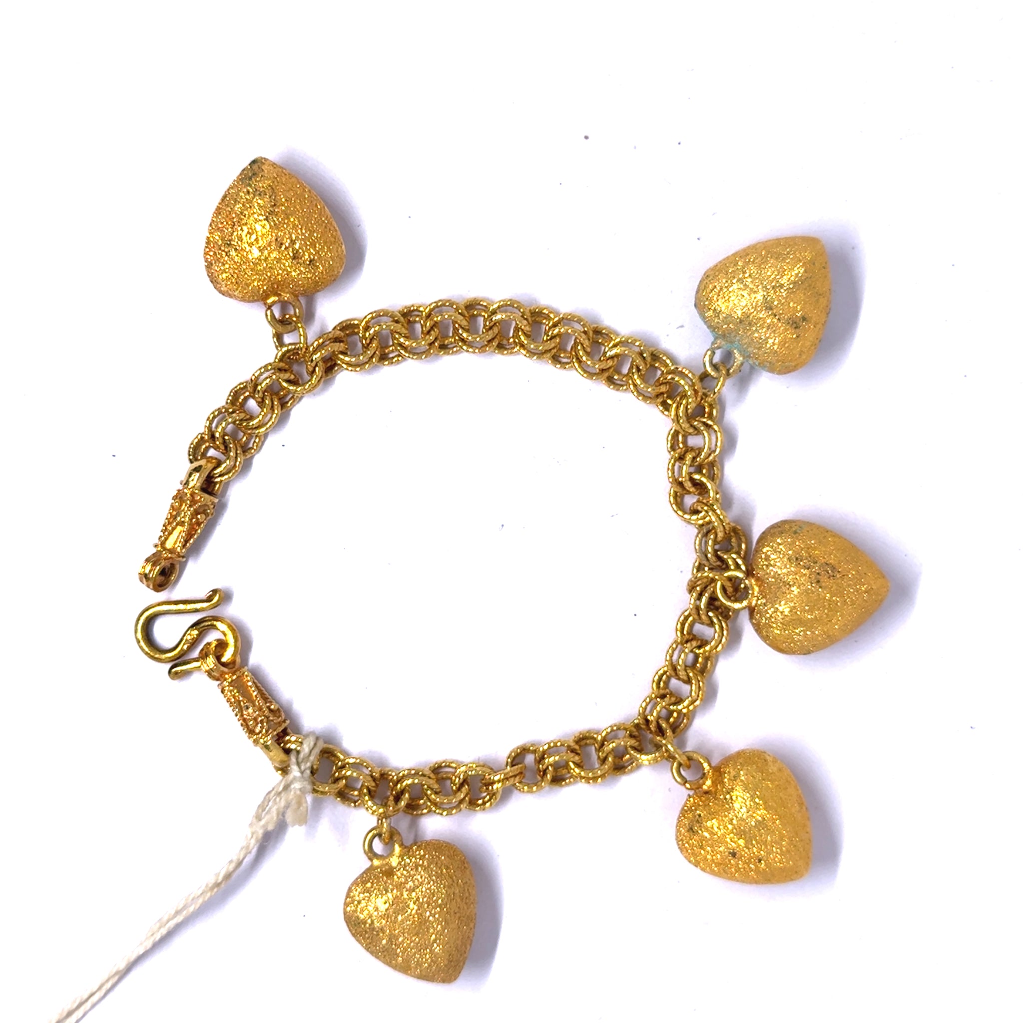 Yellow Gold Plated Delicate Linked Chain Bracelet – Micron Gold Sand‑Brass Hearts