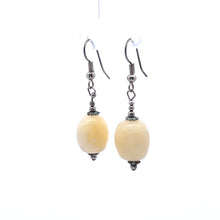 Yellow Jade 13.5x12mm Balloon Plain Dangle Gemstone Earrings