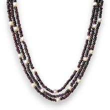 Natural Garnet Tyre Pearl Button Gemstone Necklace