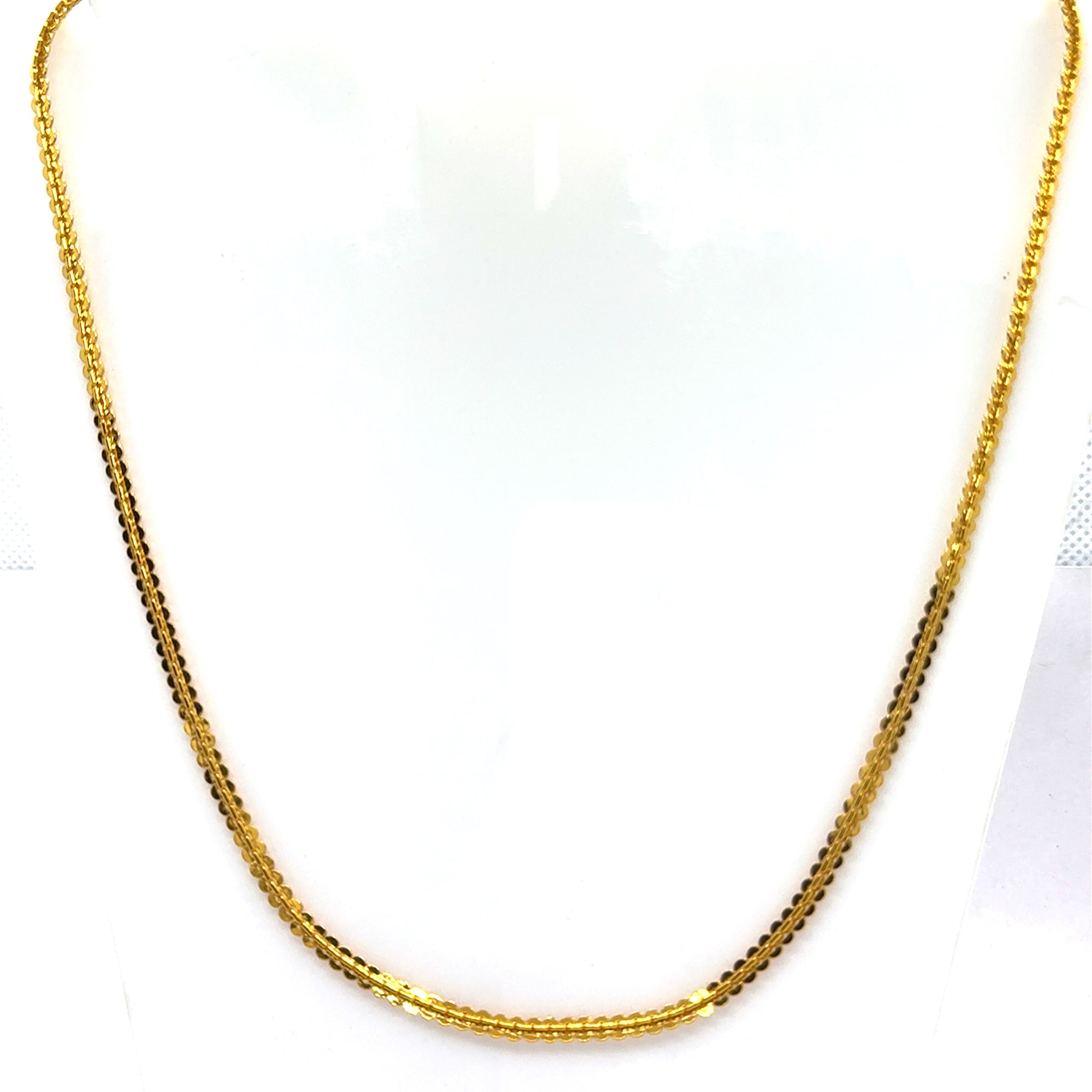 Interlocking Discs Patterned Link Gold Plated Chain Necklace Jewelry
