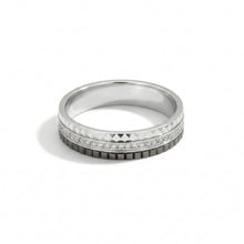 18K White Gold Geometric Diamond Band | Black PVD Detail | Mirror Finish Luxury Stackable Ring