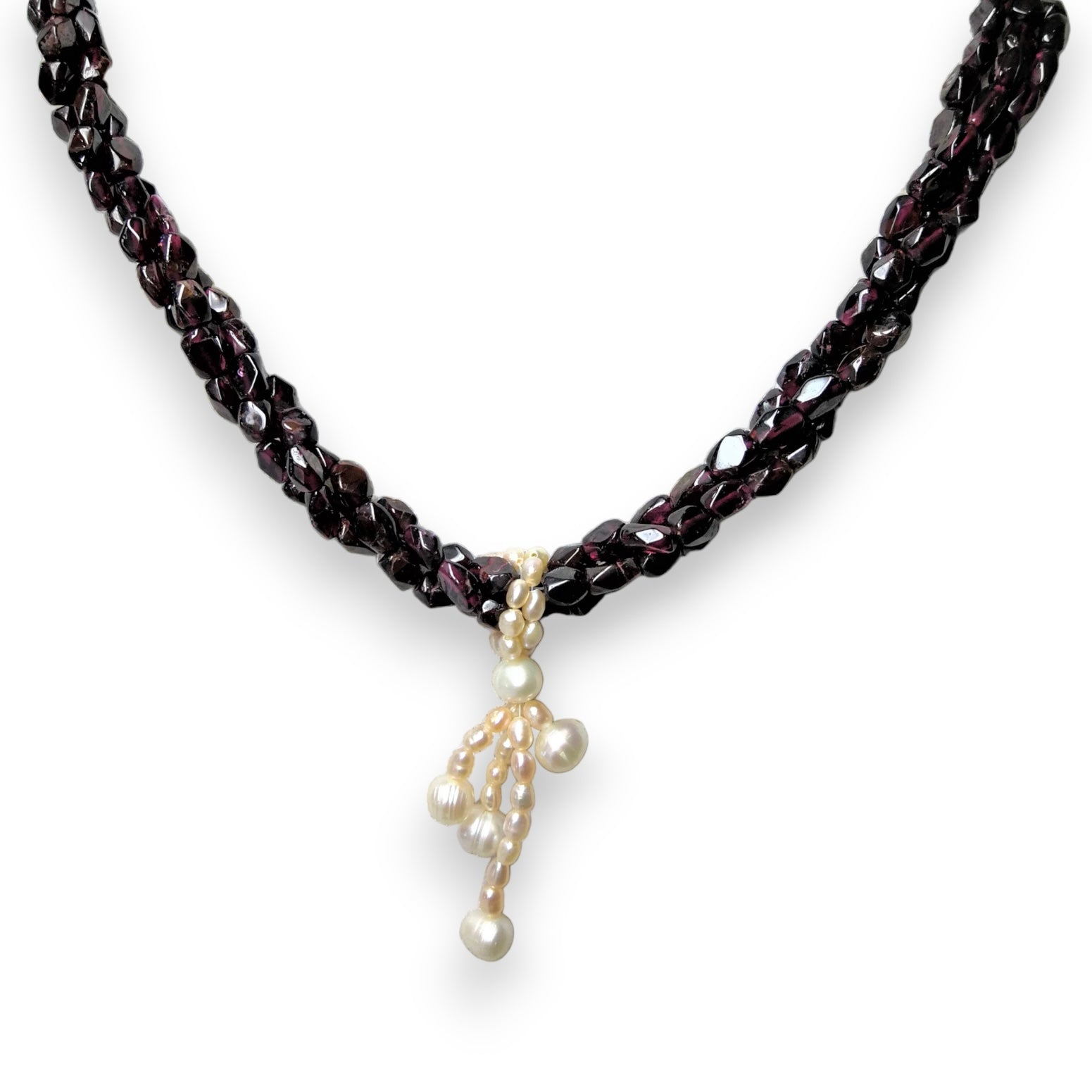 Natural Garnet Chobra & Plain Pearl Twisted Gemstone Necklace