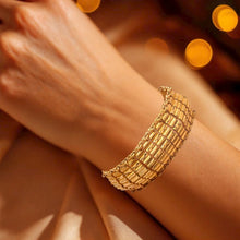 Yellow Micron Gold Plated Star Bracelet – Geometric Textured Linked Edge Detail
