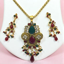 Royal Traditional Pattern Gold Plated Necklace, Earring Jewelry Set
