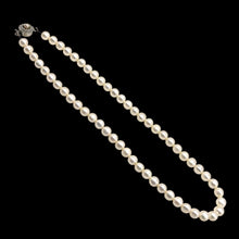 Pearl Round White Plain Ringed Necklace