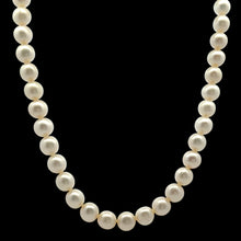 Pearl White Classic Plain Ringed Necklace