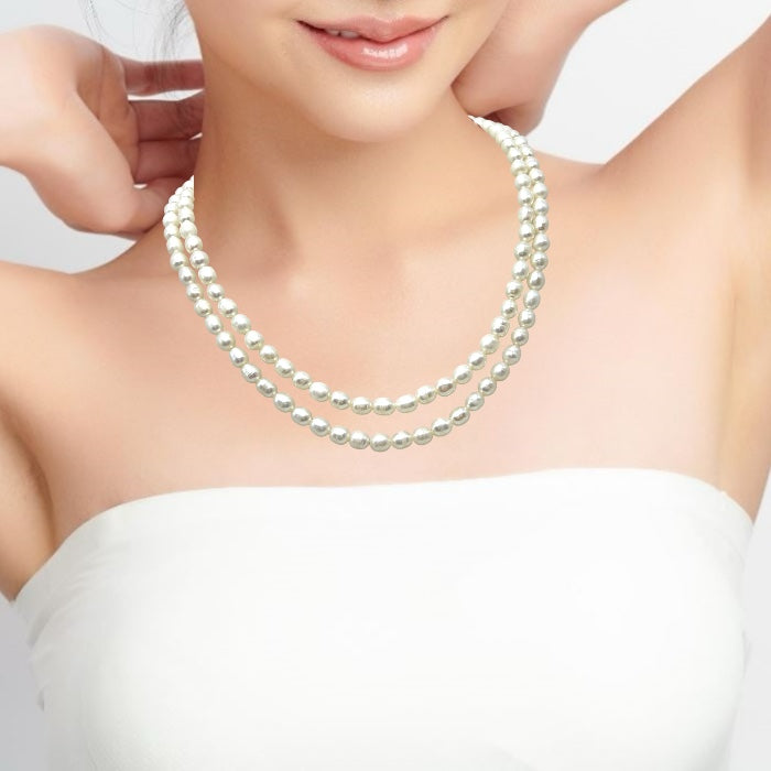 Pearl Chic two-Layered White Plain Necklace