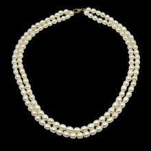 Pearl Chic two-Layered White Plain Necklace