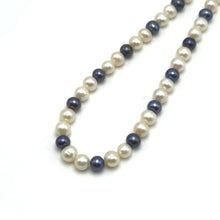 Pearl Classic Two-Tone White and Grey Necklace