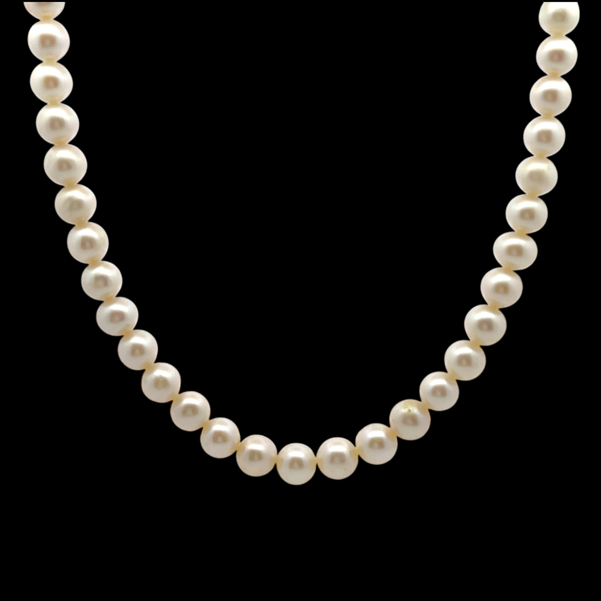 Pearl Chic Cream Plain Necklace June Birthstone