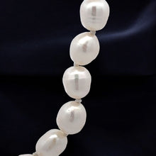 Pearl Chic Plain Necklace June Birthstone Jewelry