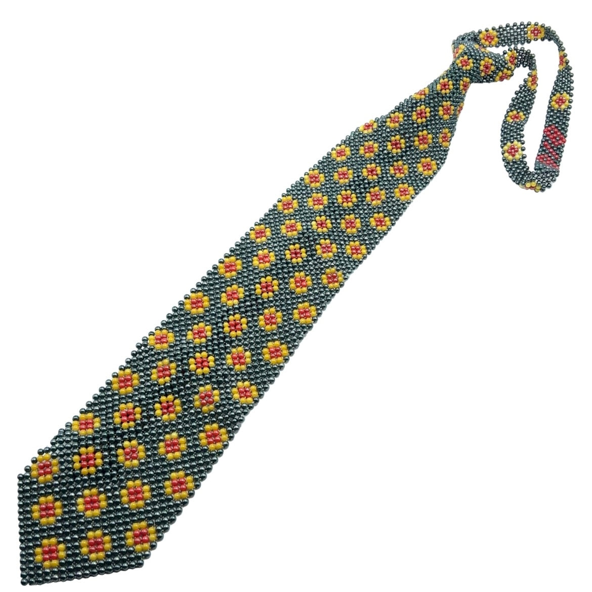 Handcrafted Flower Pattern Pearl Tie Delicate and Charming