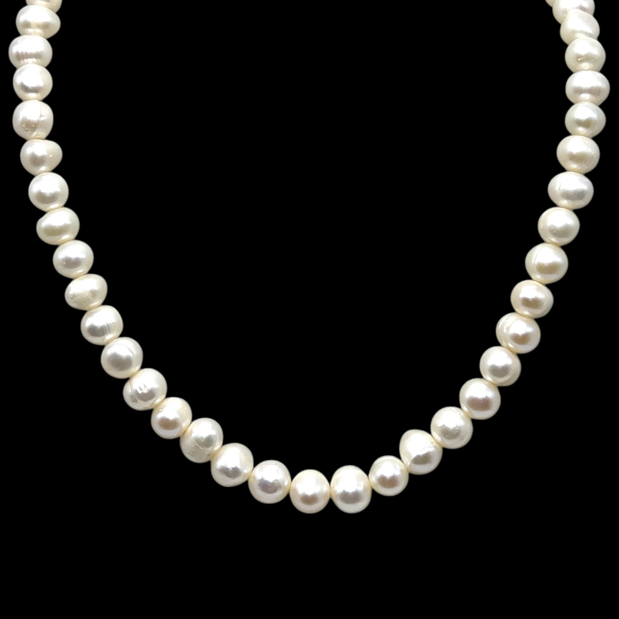 Pearl Stone White Plain Ringed Elegant Necklace