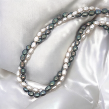 Chic Two-Tone Twisted Plain Pearl Necklace