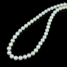 Classic White Smooth 7.5mm Round Pearl Necklace