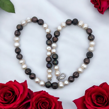 Classic Two-Tone Plain Pearl Necklace