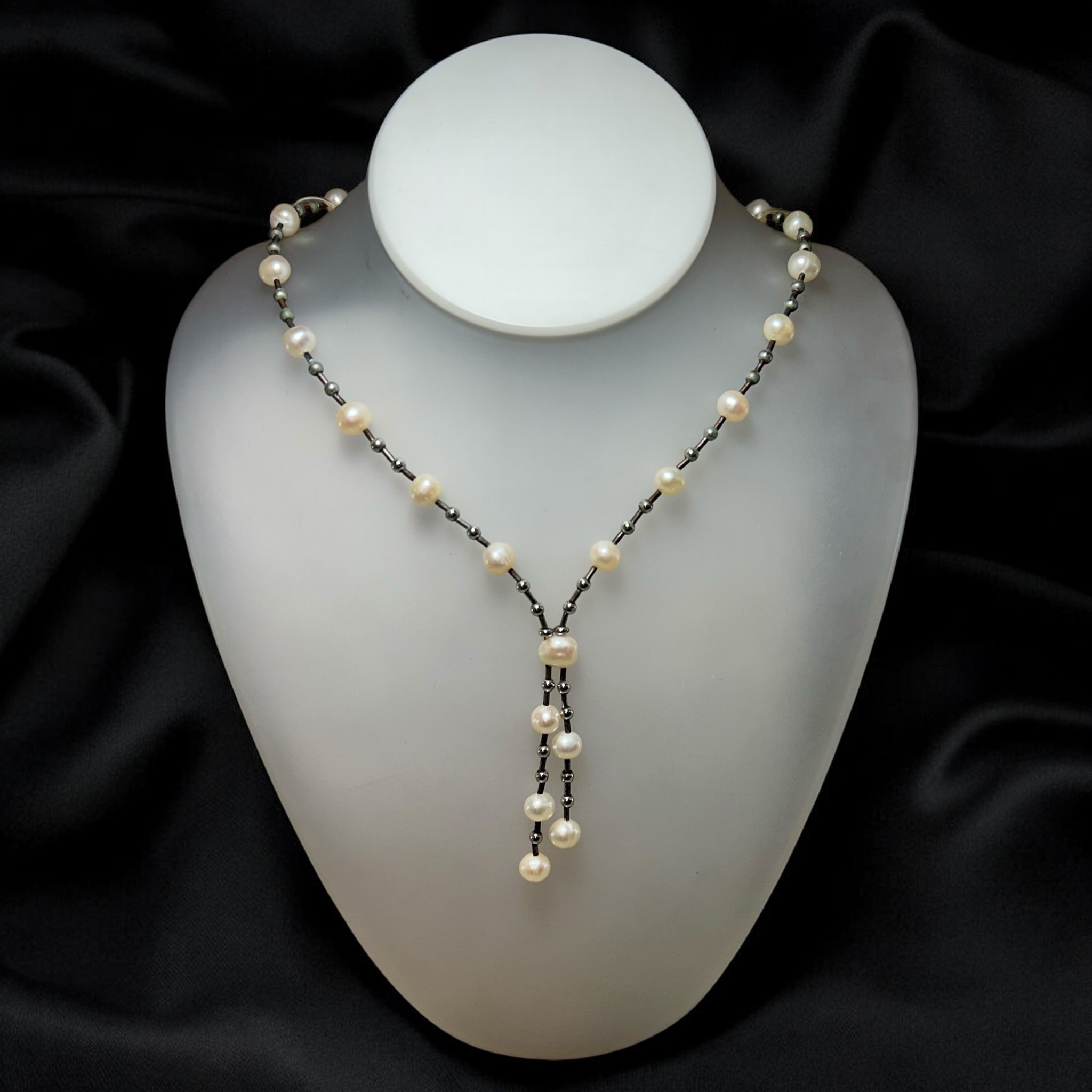 Classic Plain Pearl Lariat Station Necklace