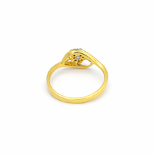 18K Yellow Gold Diamond Flower Cluster Ring | Eight-Stone Halo Design | Elegant Bypass Swirl Band