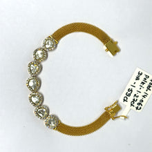 18K Yellow Gold Diamond Polki Bracelet – Elegant Piece Reflecting Indian Jewelry Traditions