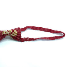 Handcrafted China Theme Pearl Tie Cultural Elegance and Craftsmanship