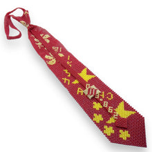 Handcrafted China Theme Pearl Tie Cultural Elegance and Craftsmanship