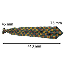 Handcrafted Flower Pattern Pearl Tie Delicate and Charming