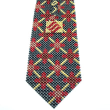 Handcrafted Snowflake Pattern Pearl Tie Winter-Inspired Elegance