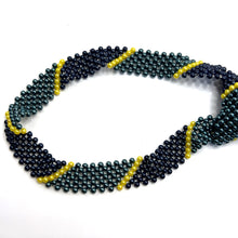 Handcrafted Stripes Pattern Pearl Tie Unique Lines Style