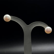 Stud Earrings | Freshwater Pearl | Silver Pink Color | Button Shape | Plain Smooth Luster | 9mm | June Birthstone