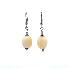 Yellow Jade 13.5x12mm Balloon Plain Dangle Gemstone Earrings